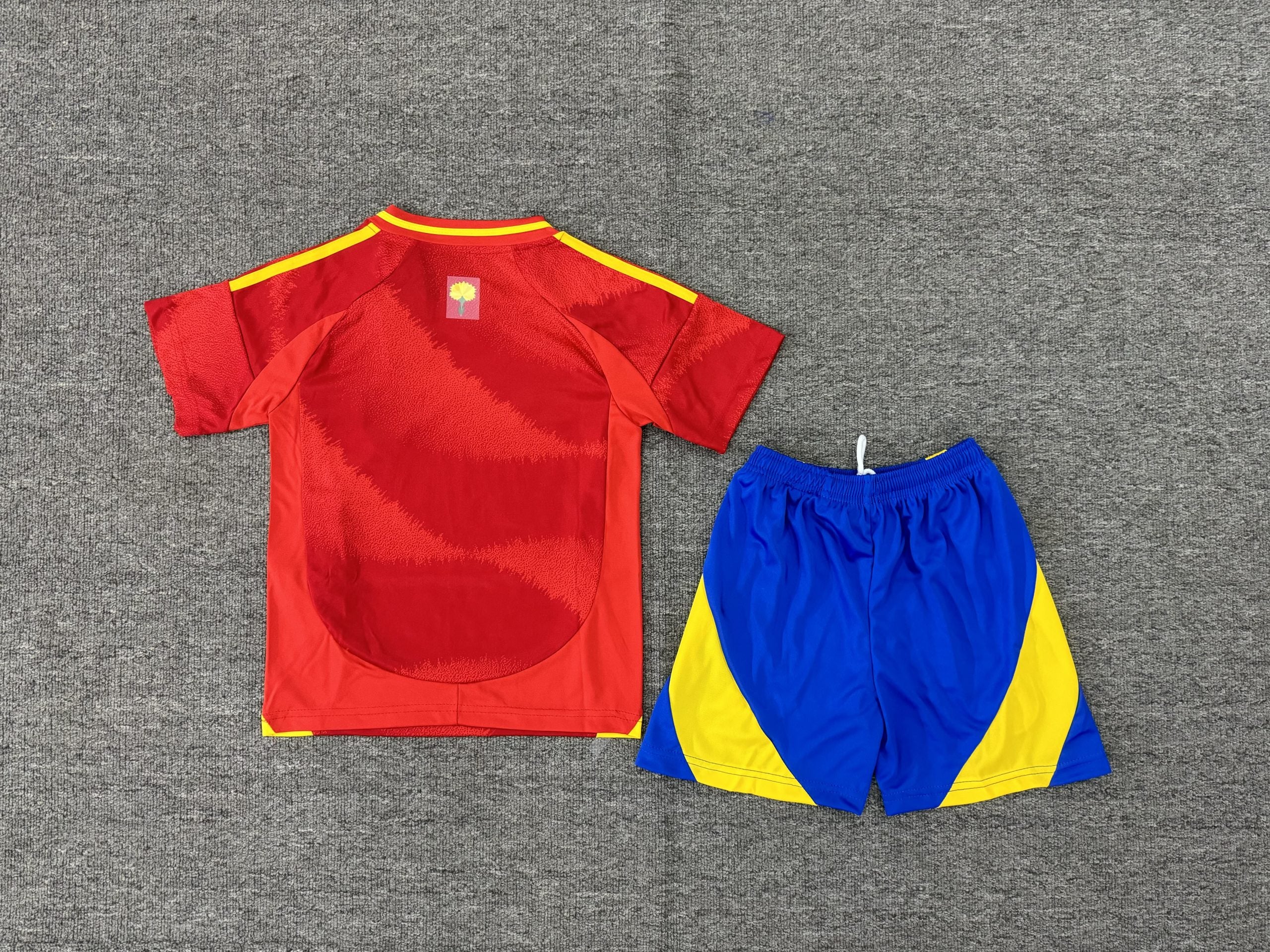 CONJUNTO NIÑO ESPAÑA 24/25