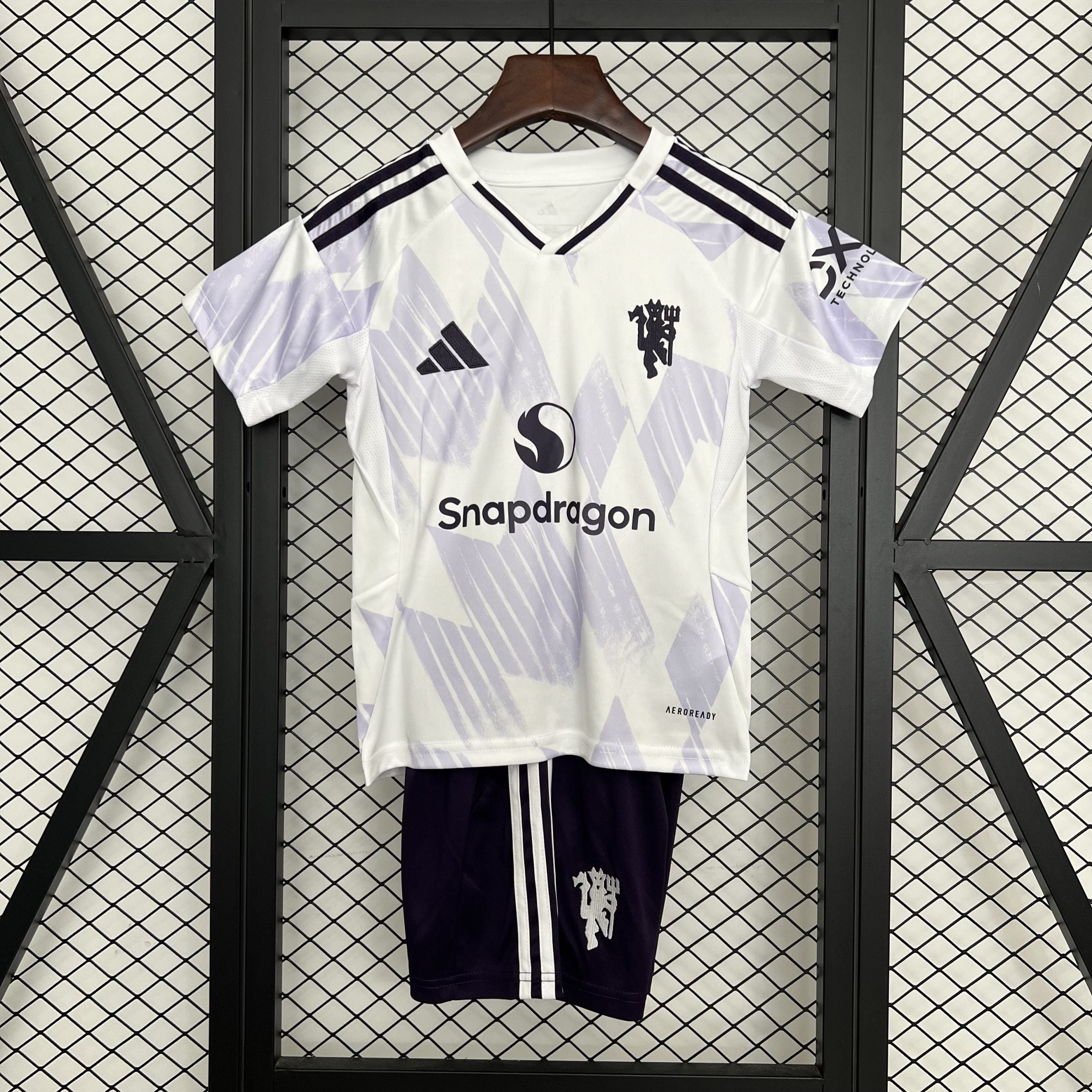 CONJUNTO NIÑO MANCHESTER UNITED (2) 25/26