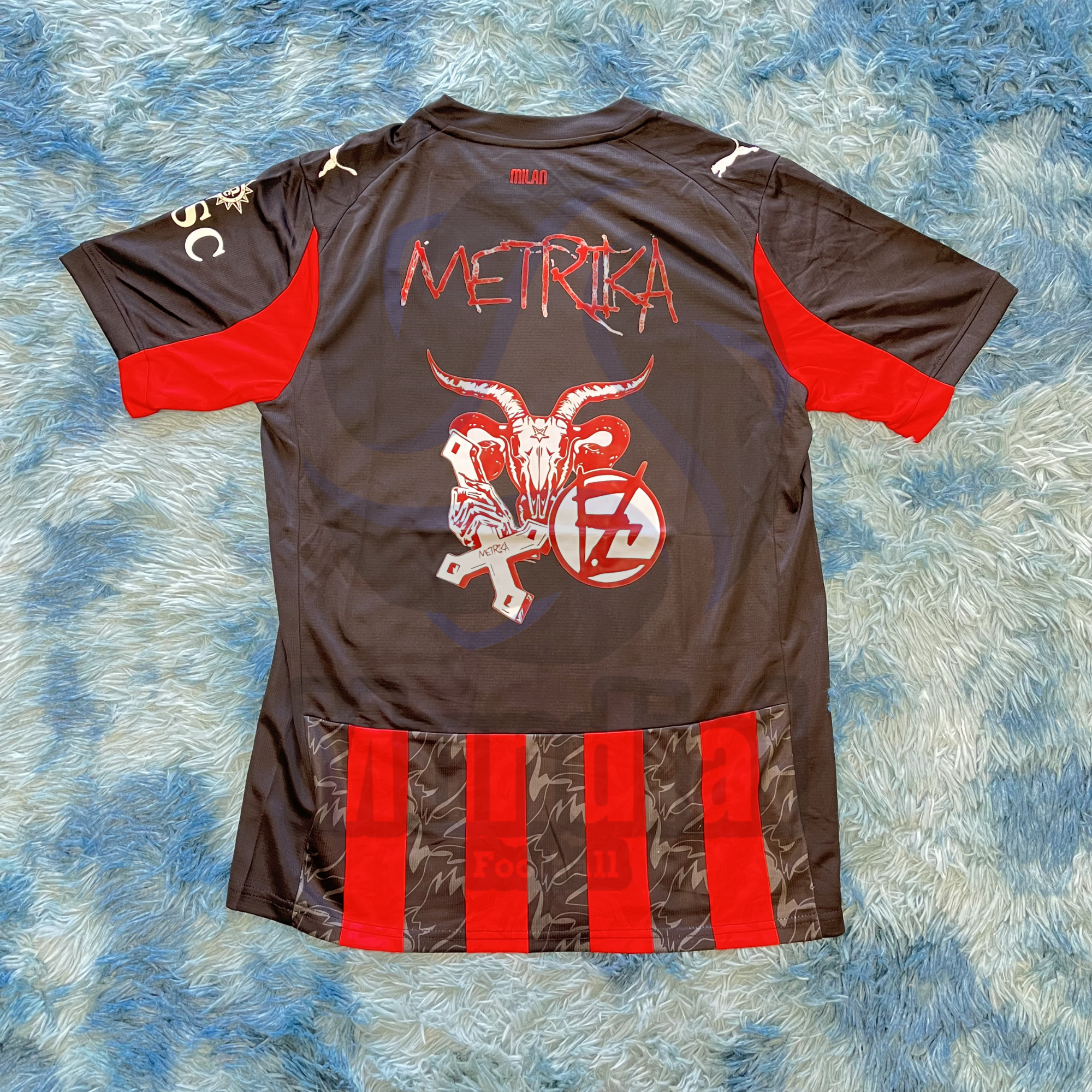 CAMISETA METRIKA