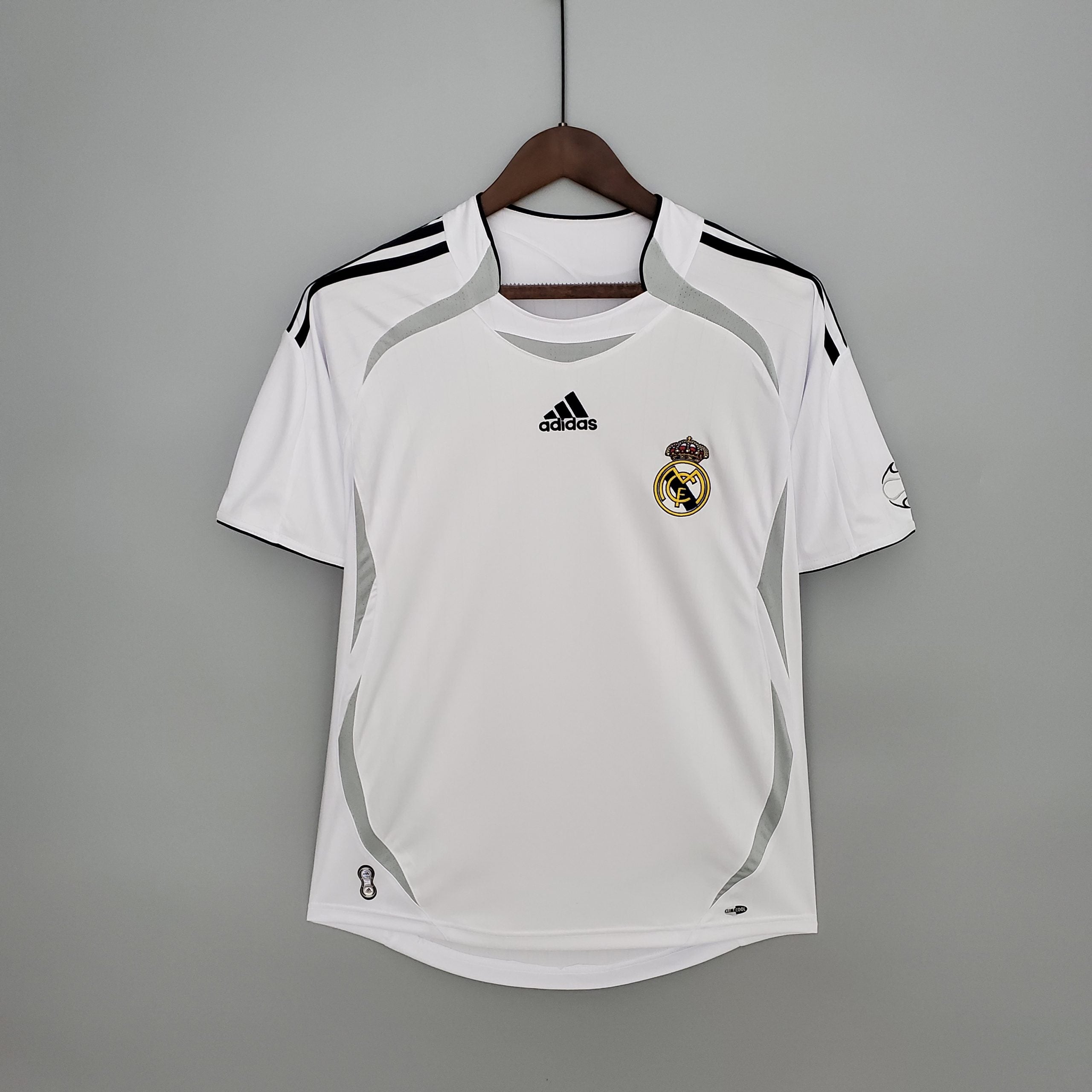 CAMISETA RETRO R.M4DR1D
