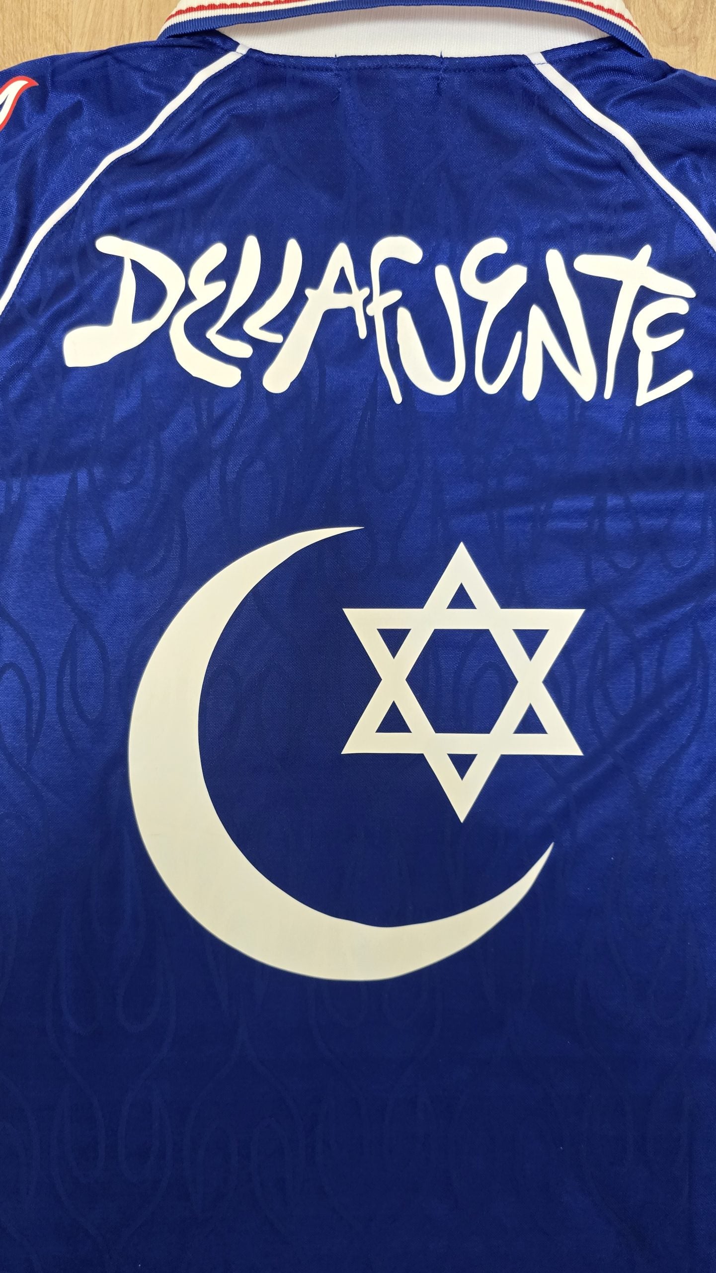 CAMISETA JAPÓN X DELLAFUENTE