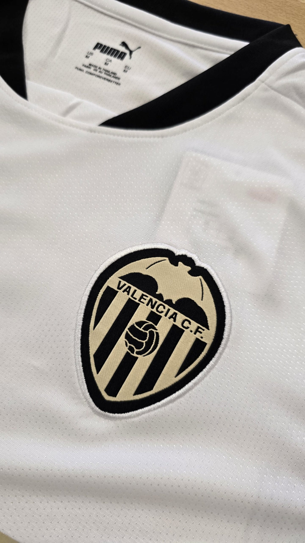 CAMISETA VALENCIA X JHAYCO