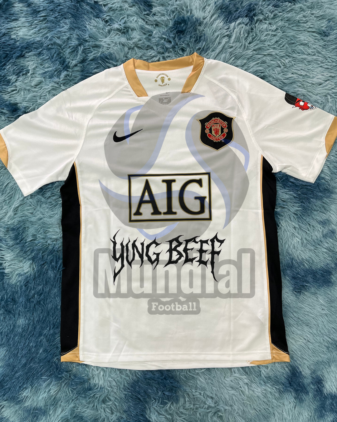 CAMISETA YUNG BEEF X UN!T3D