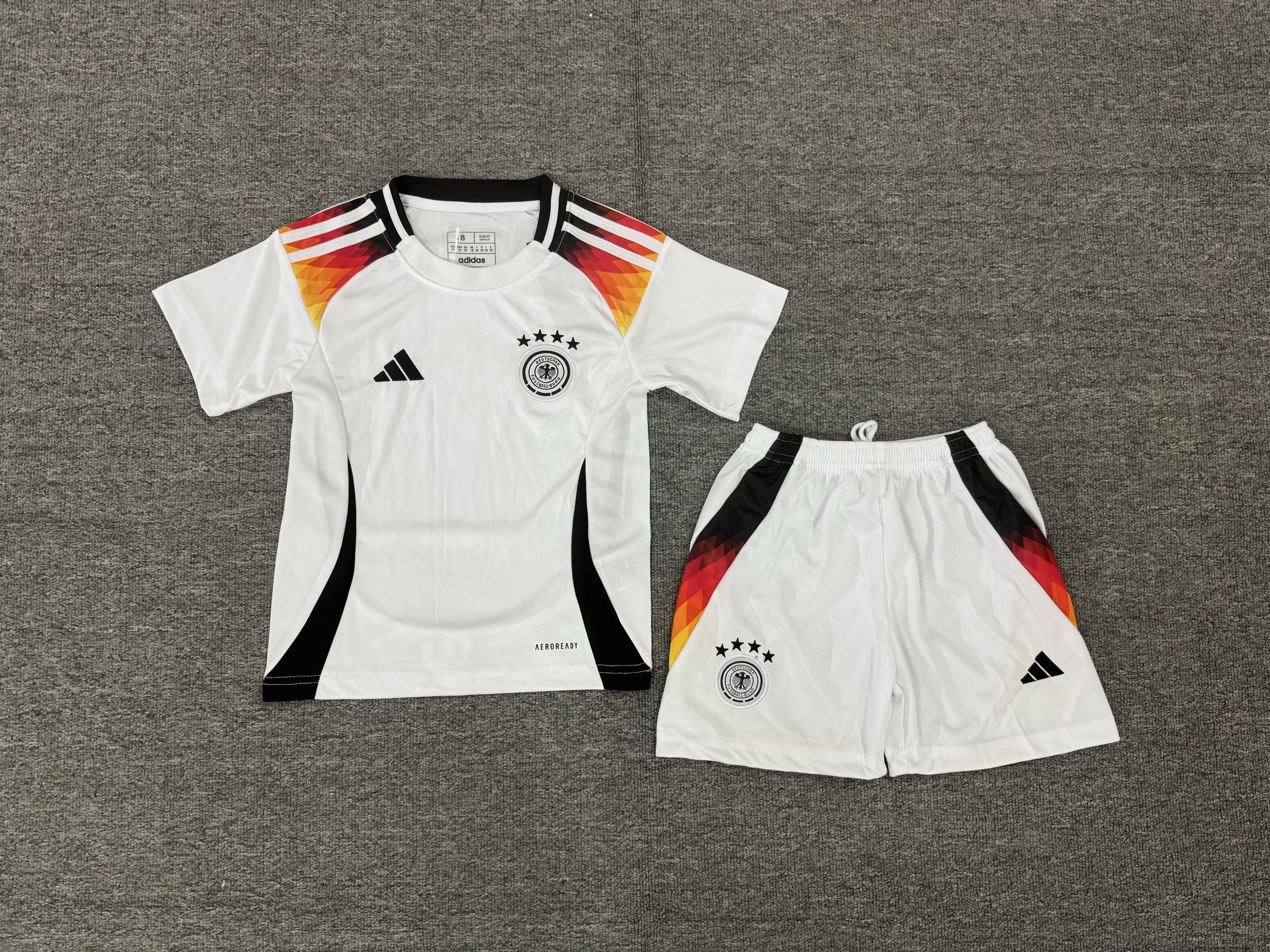 CONJUNTO NIÑO ALEMANIA 24/25