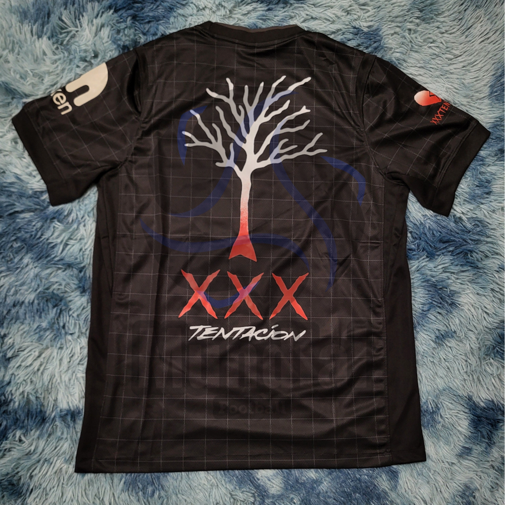 CAMISETA XXX T3NT4CIÓN X T0TT3N