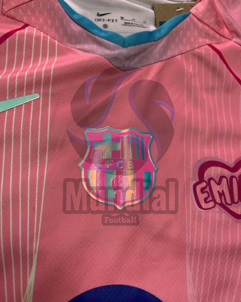 CAMISETA EMIL!A X BCN4