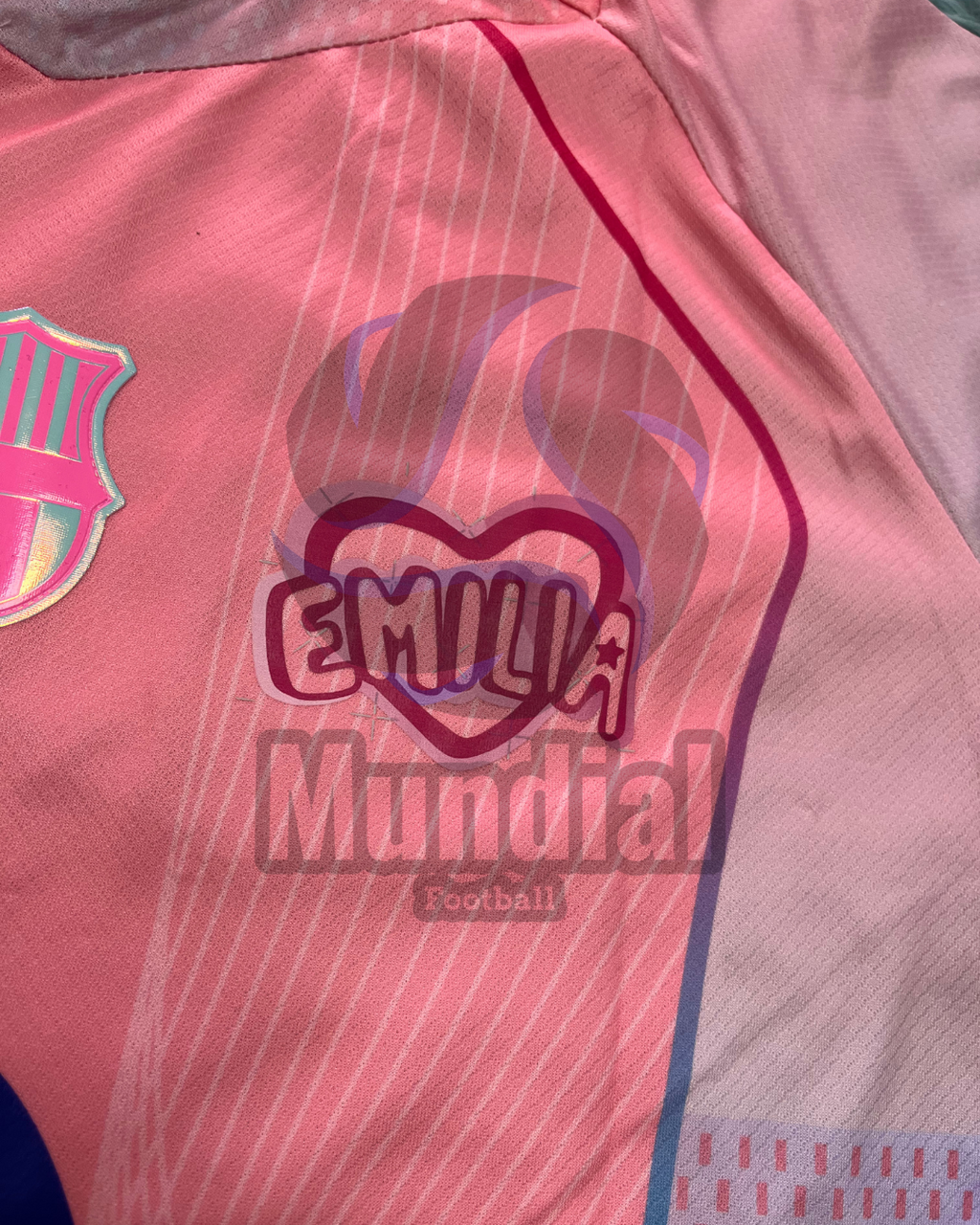 CAMISETA EMIL!A X BCN4