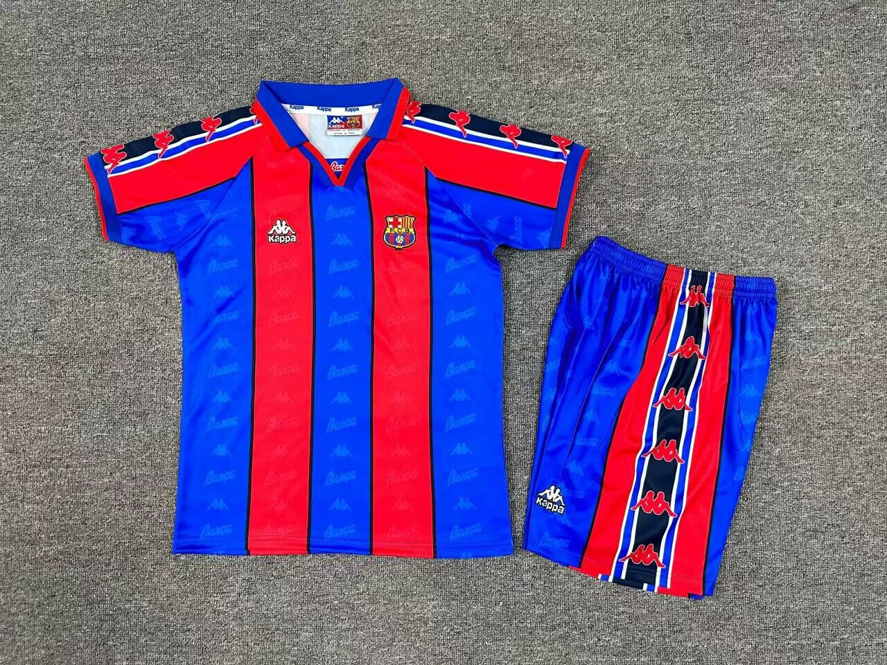CONJUNTO NIÑO RETRO BARCELONA 95/97