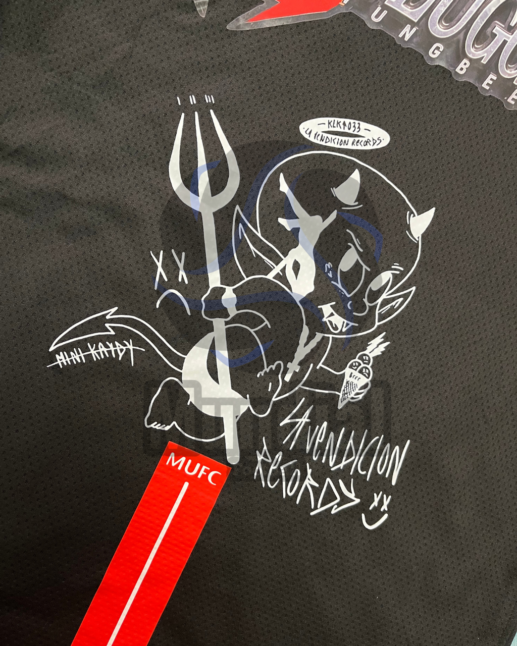 CAMISETA YUNG BEEF X UN!T3D
