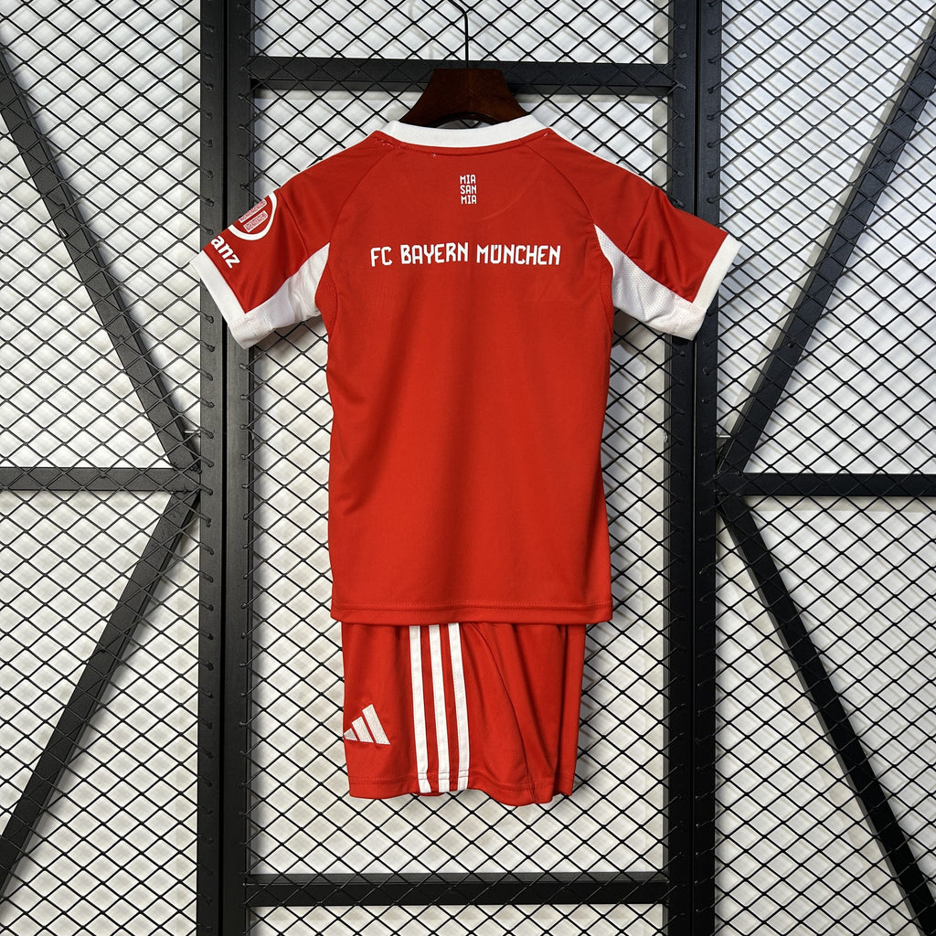 CONJUNTO NIÑO BAYERN 25/26