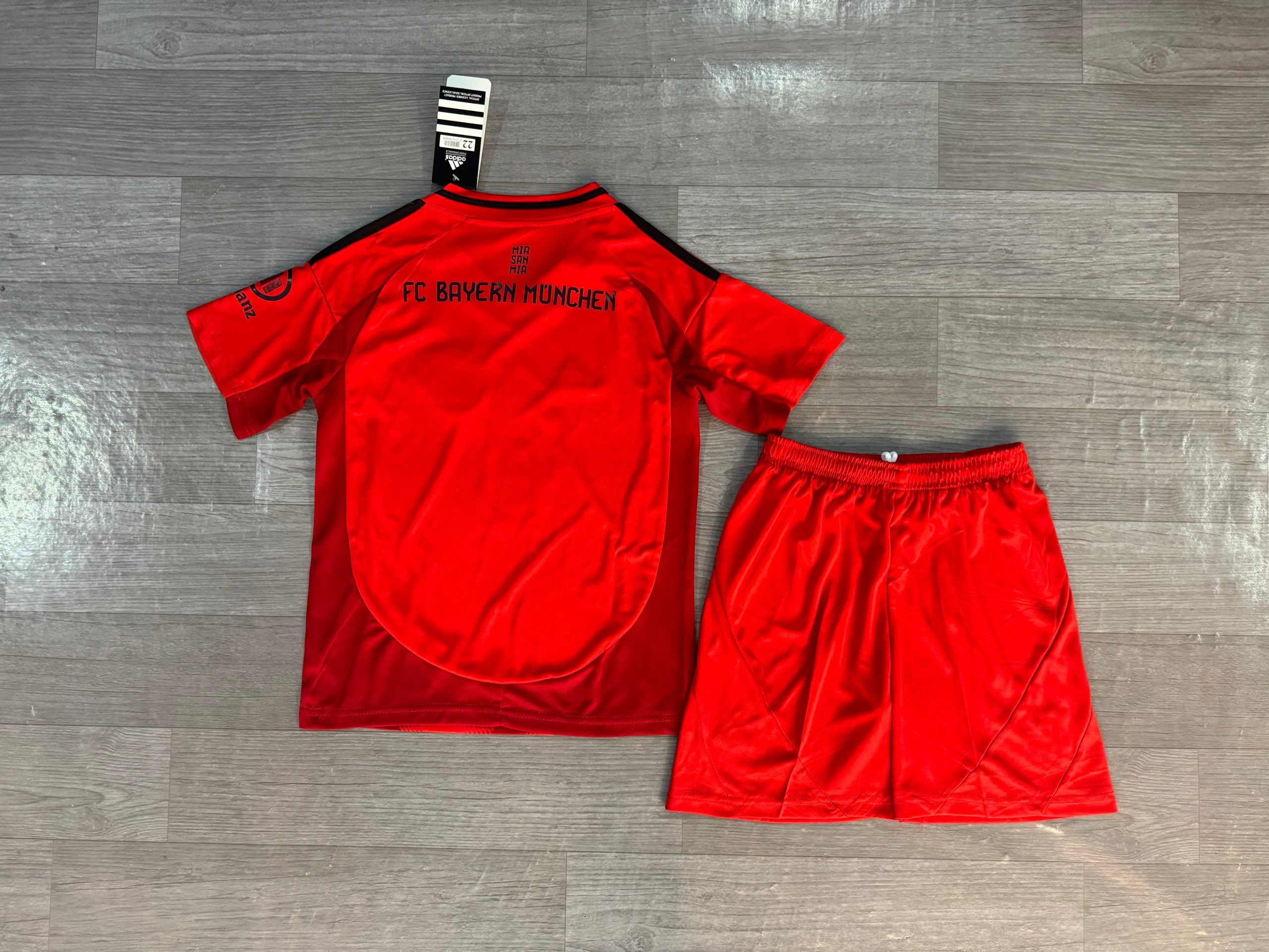 CONJUNTO NIÑO BAYER 24/25