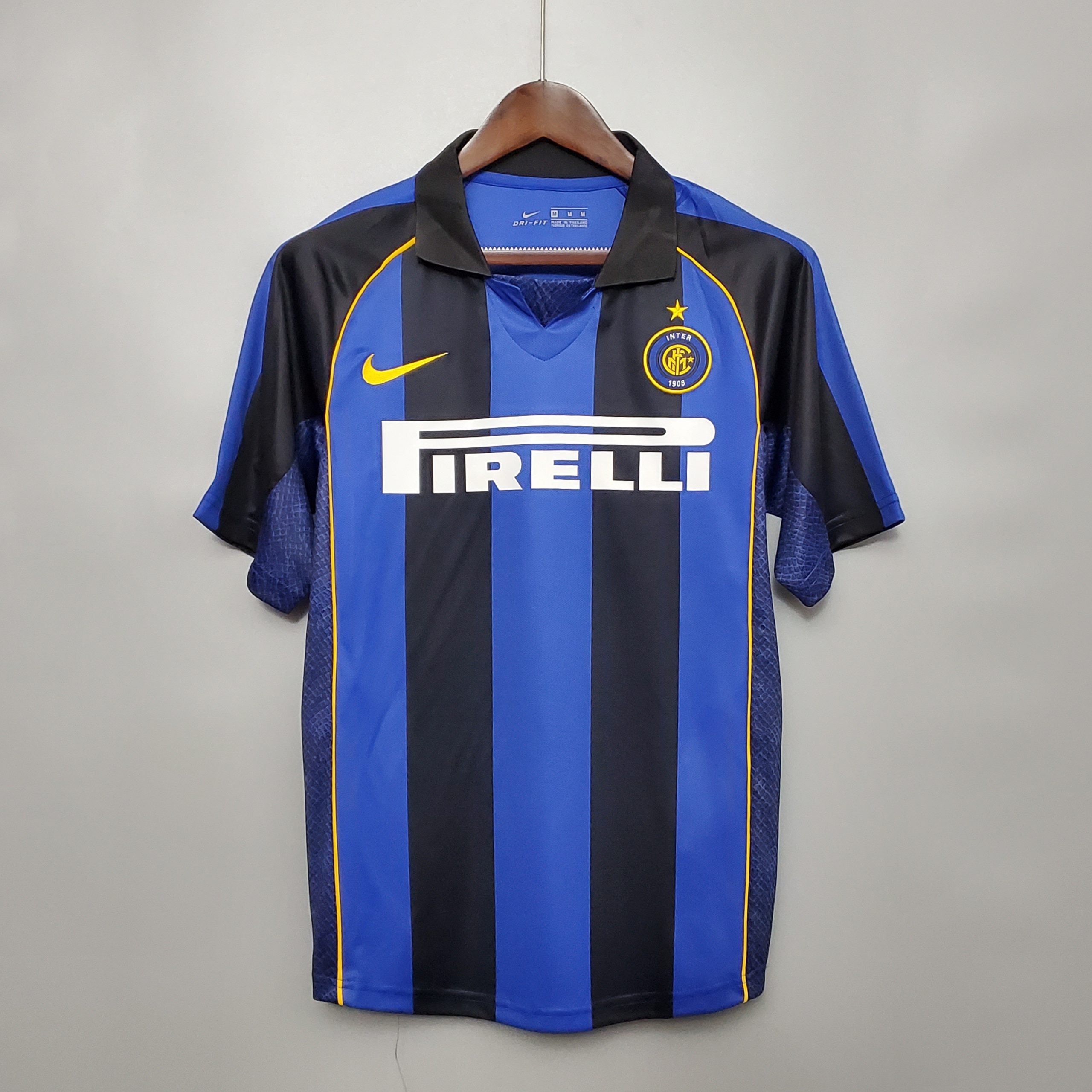CAMISETA RETRO INTER DE MILAN 01/02