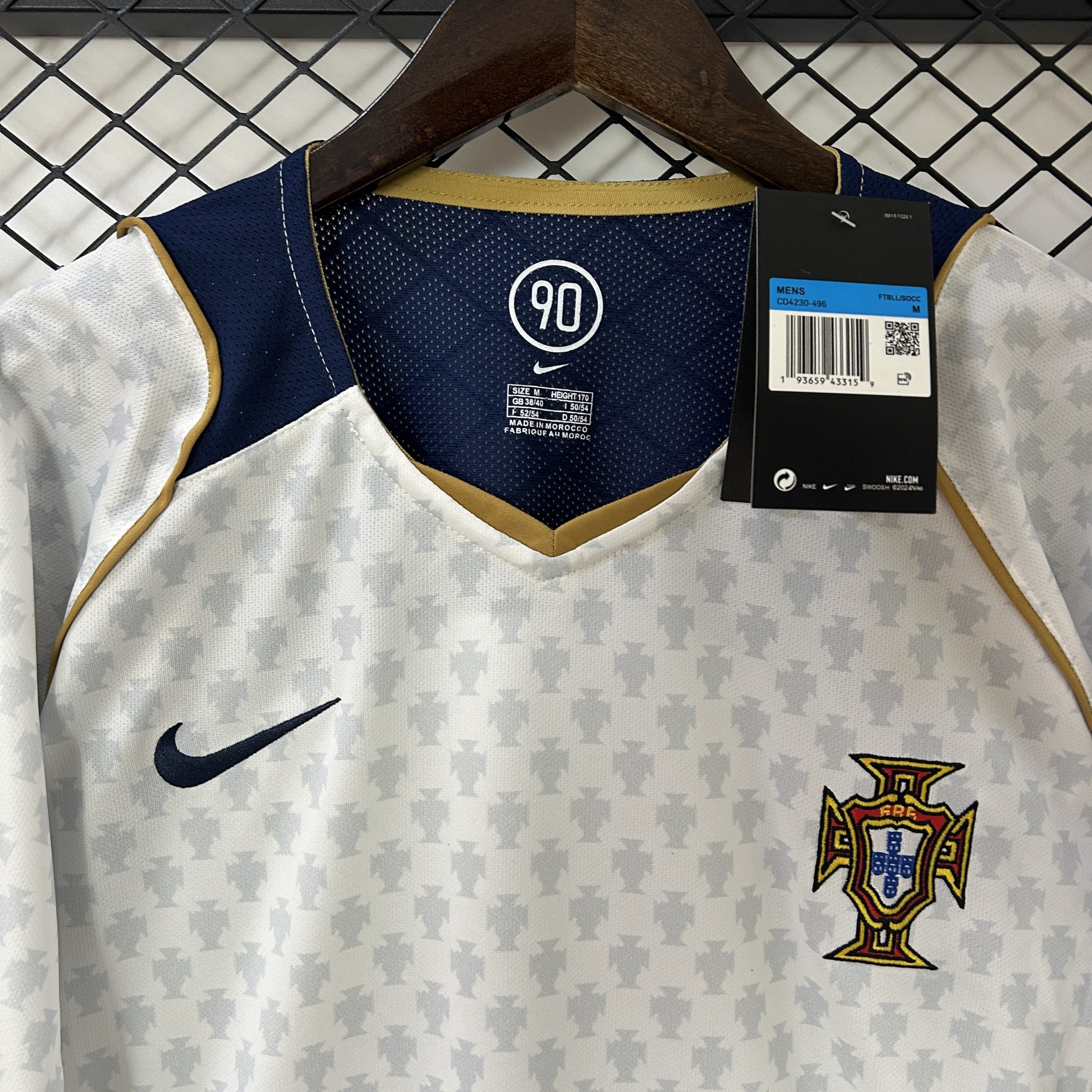 CAMISETA RETRO PORTUGAL 2004