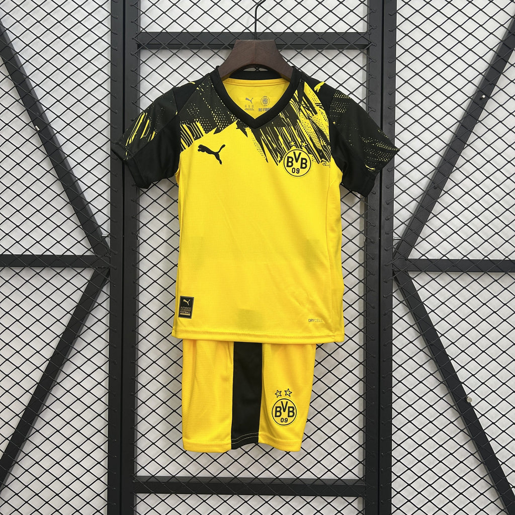CONJUNTO NIÑO DORTMUND 25/26