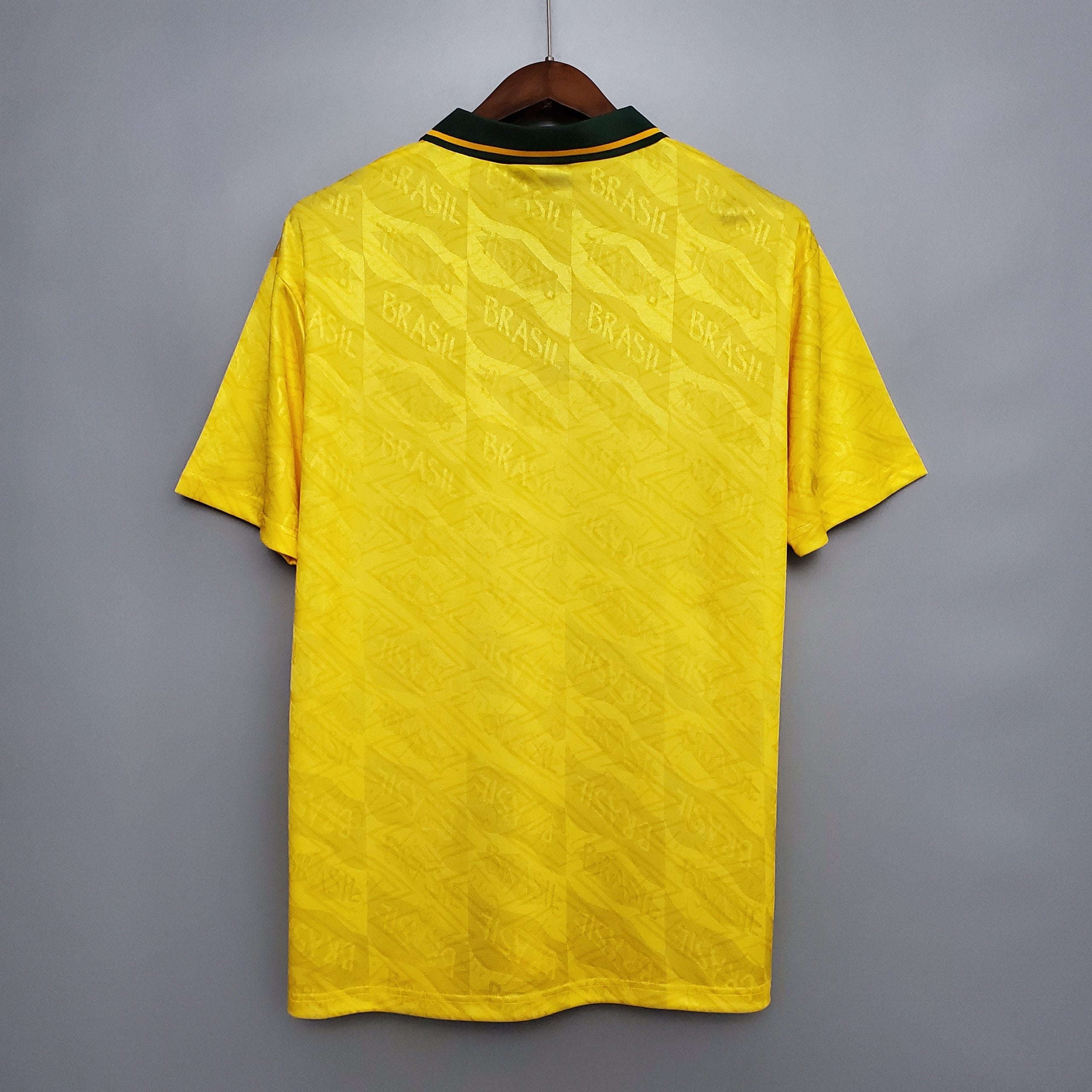 CAMISETA RETRO BRASIL 91/93