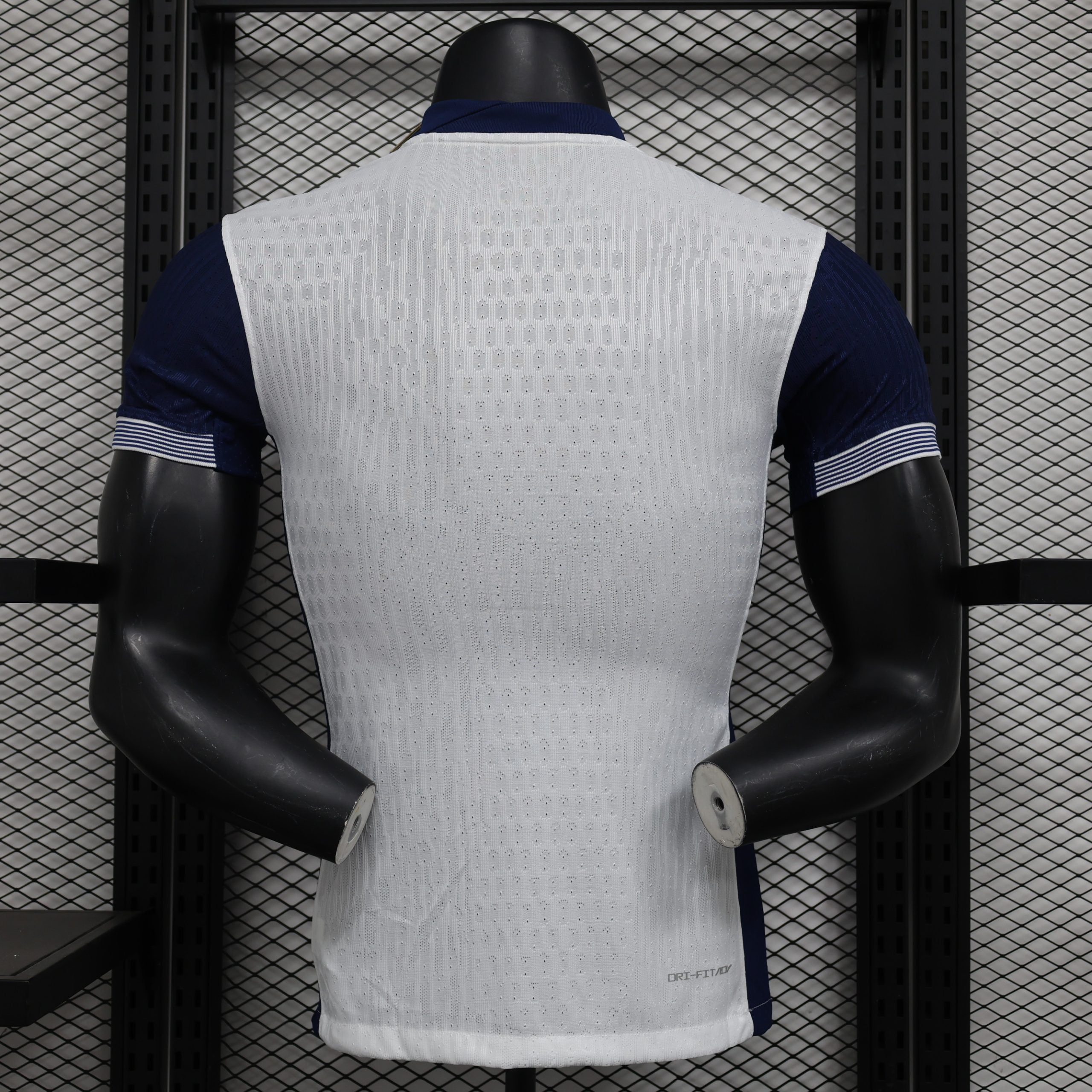 CAMISETA TOTTENHAM JUGADOR 24/25