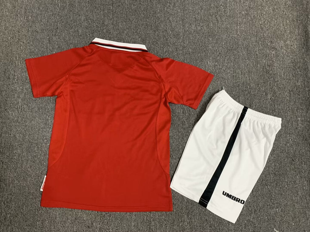 CONJUNTO NIÑO RETRO UNITED 99/00