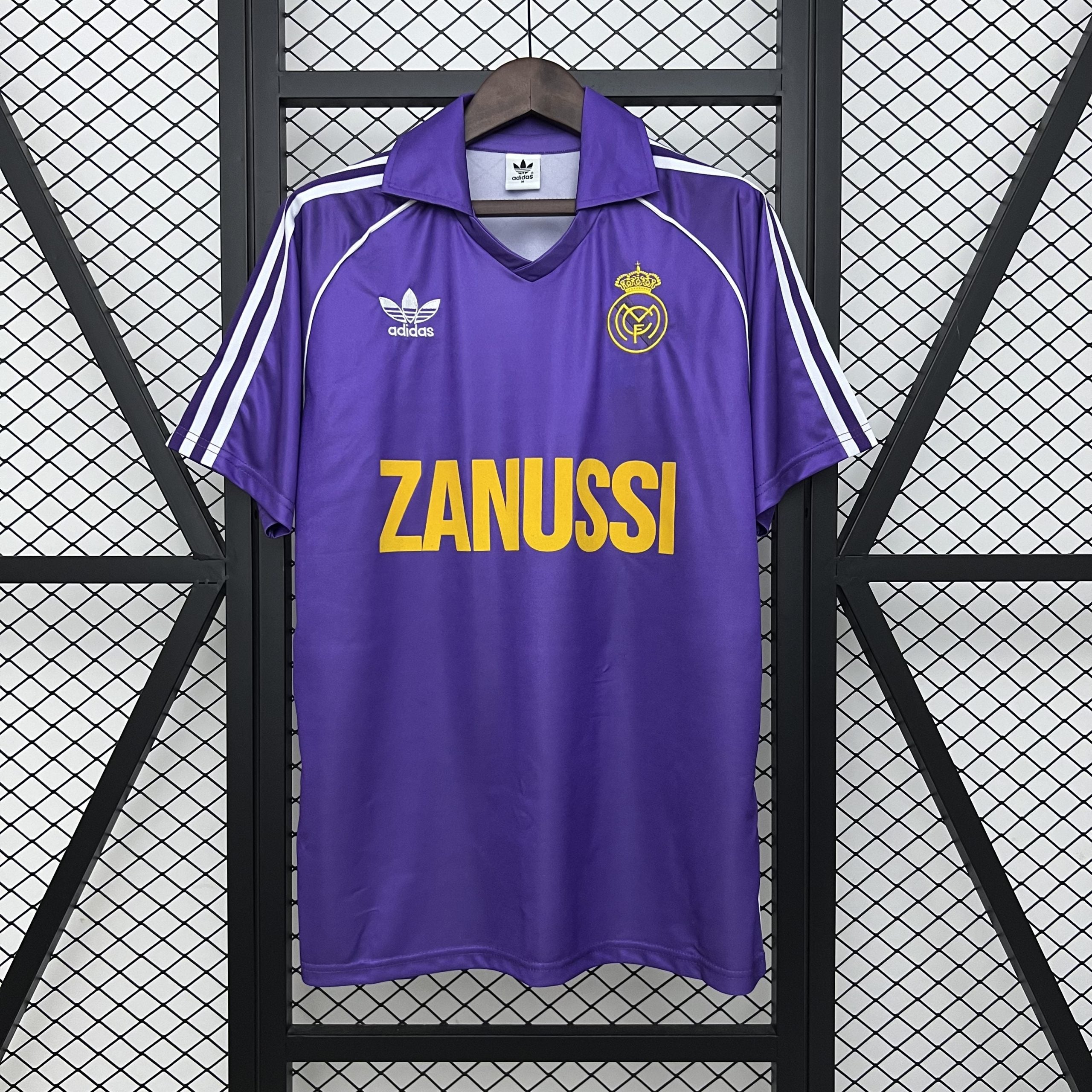 CAMISETA RETRO R.M4DRI1D (2) 84/85