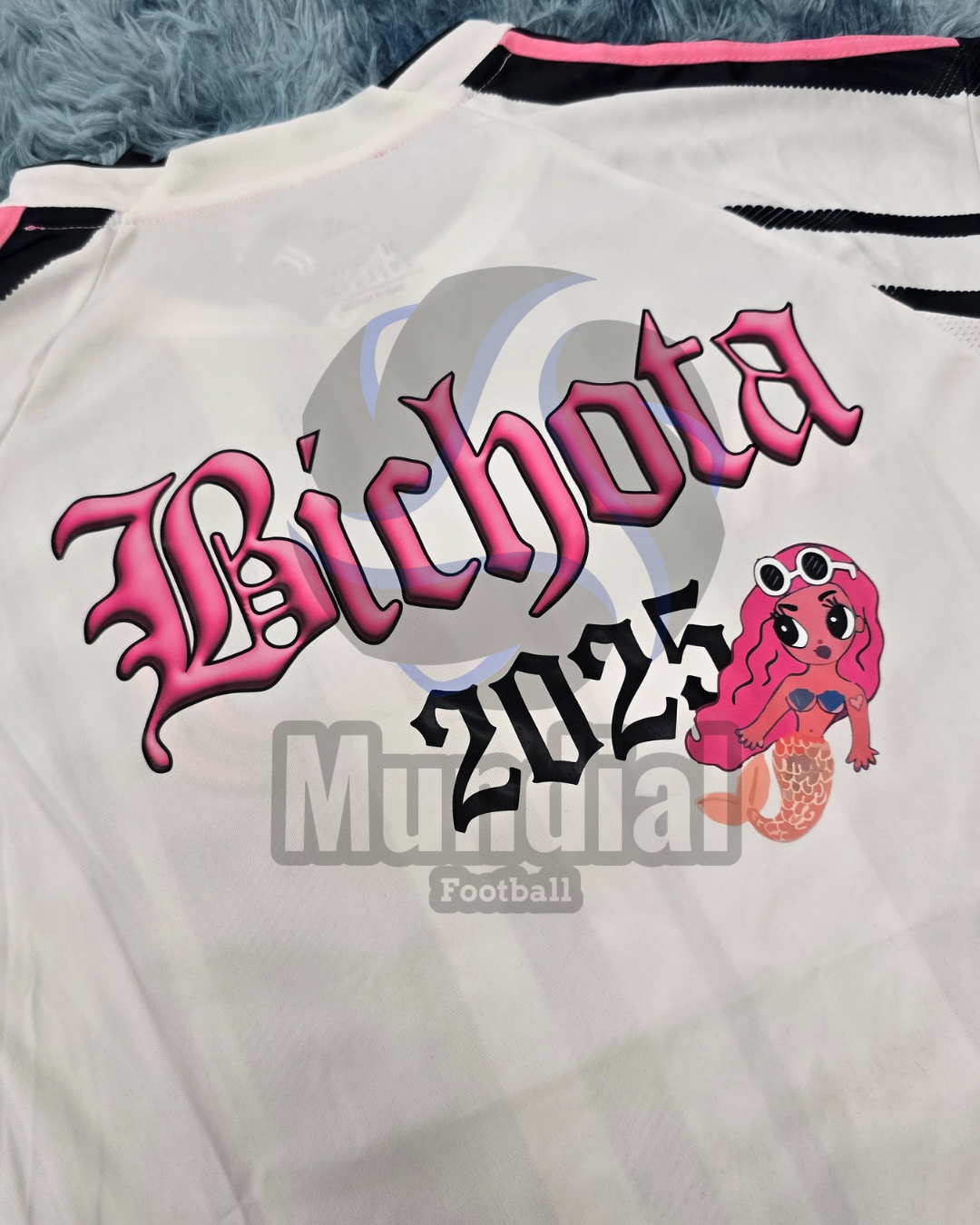CAMISETA JUV3NTUS X K4R0L G