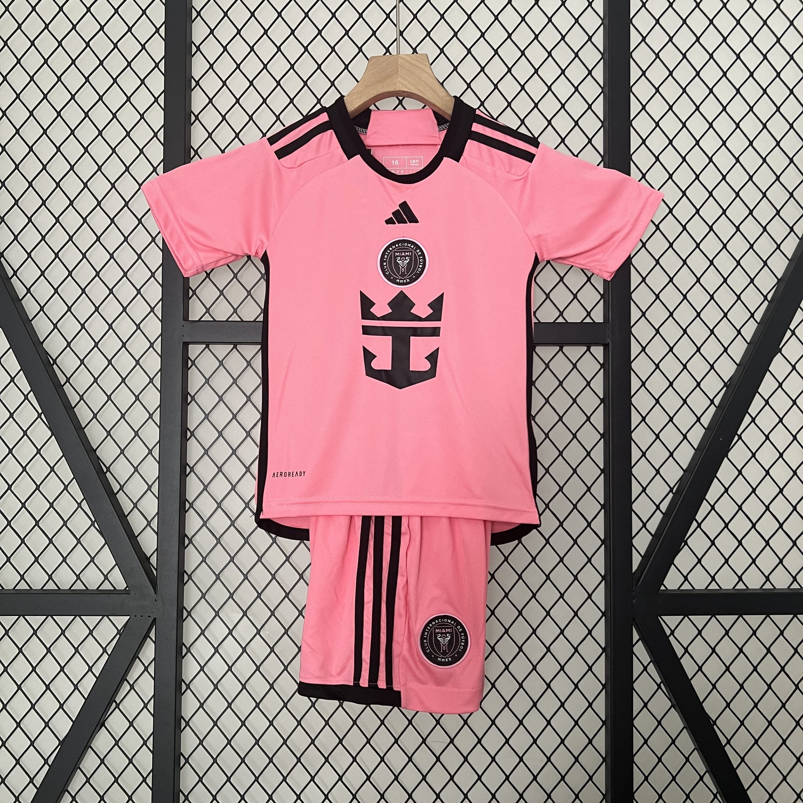 CONJUNTO NIÑO INTER DE MIAMI (2) 24/25