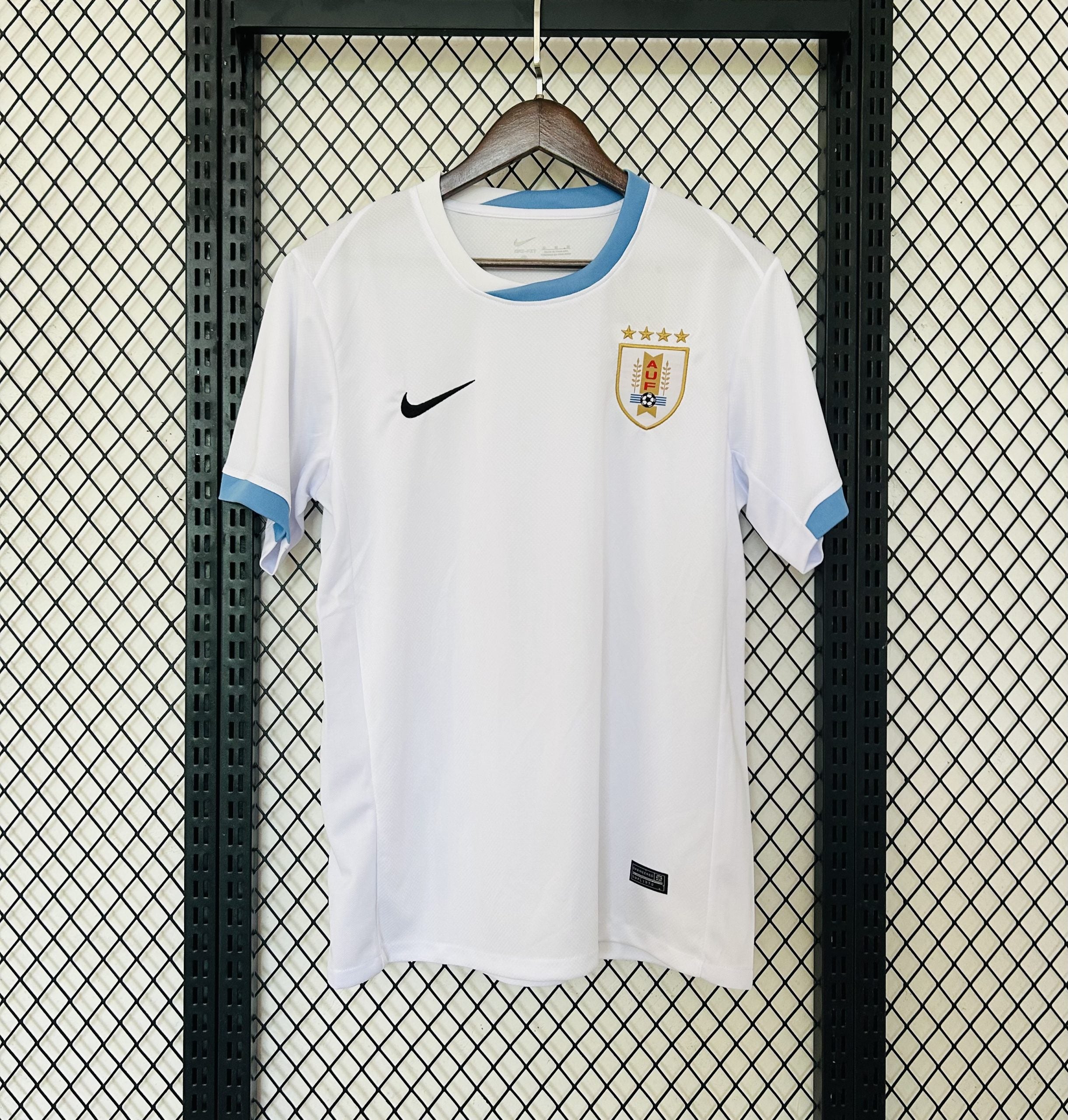 CAMISETA SELECCION URUGUAY (2) 24/25