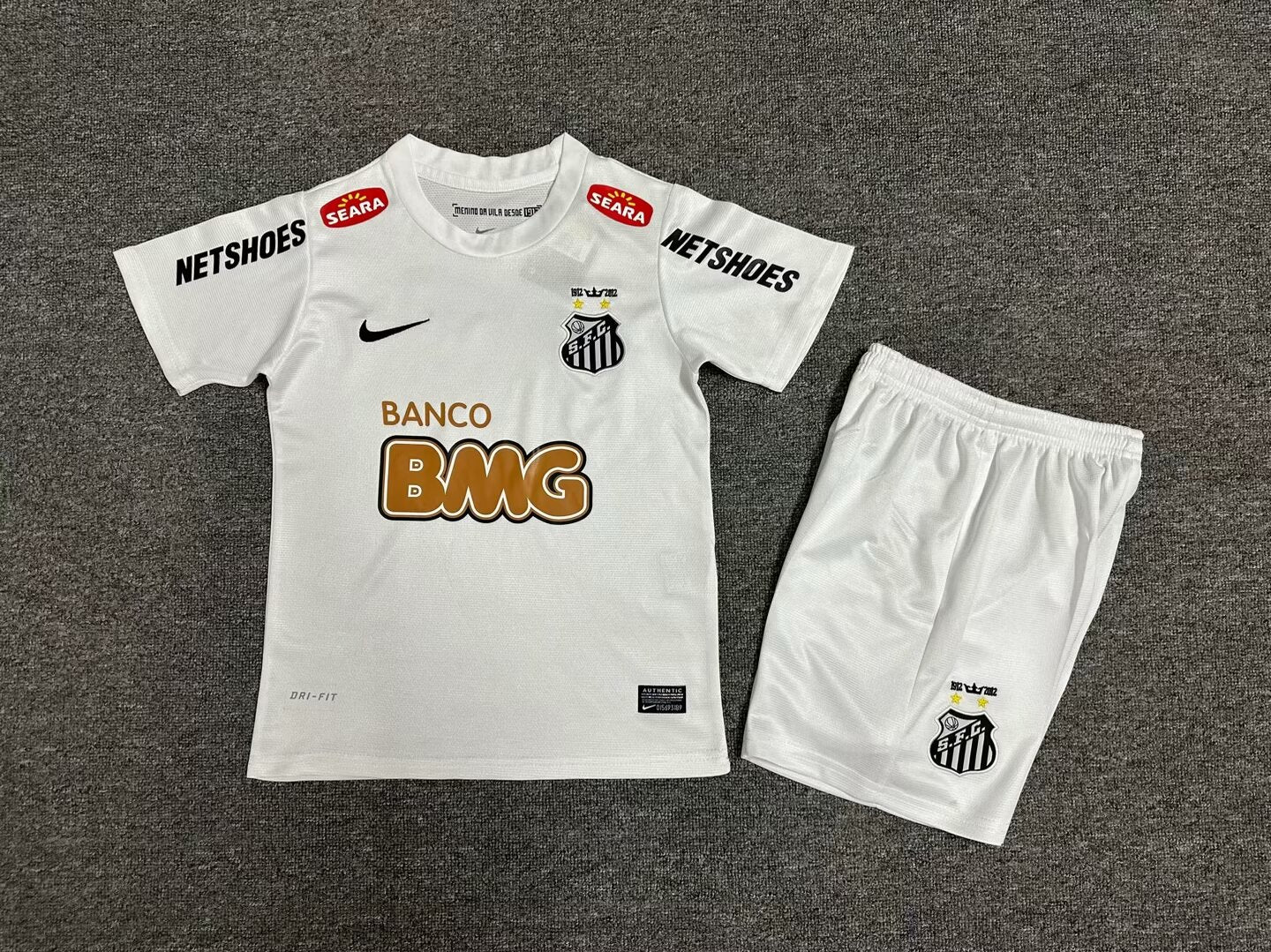 CONJUNTO NIÑO RETRO SANTOS 11/12