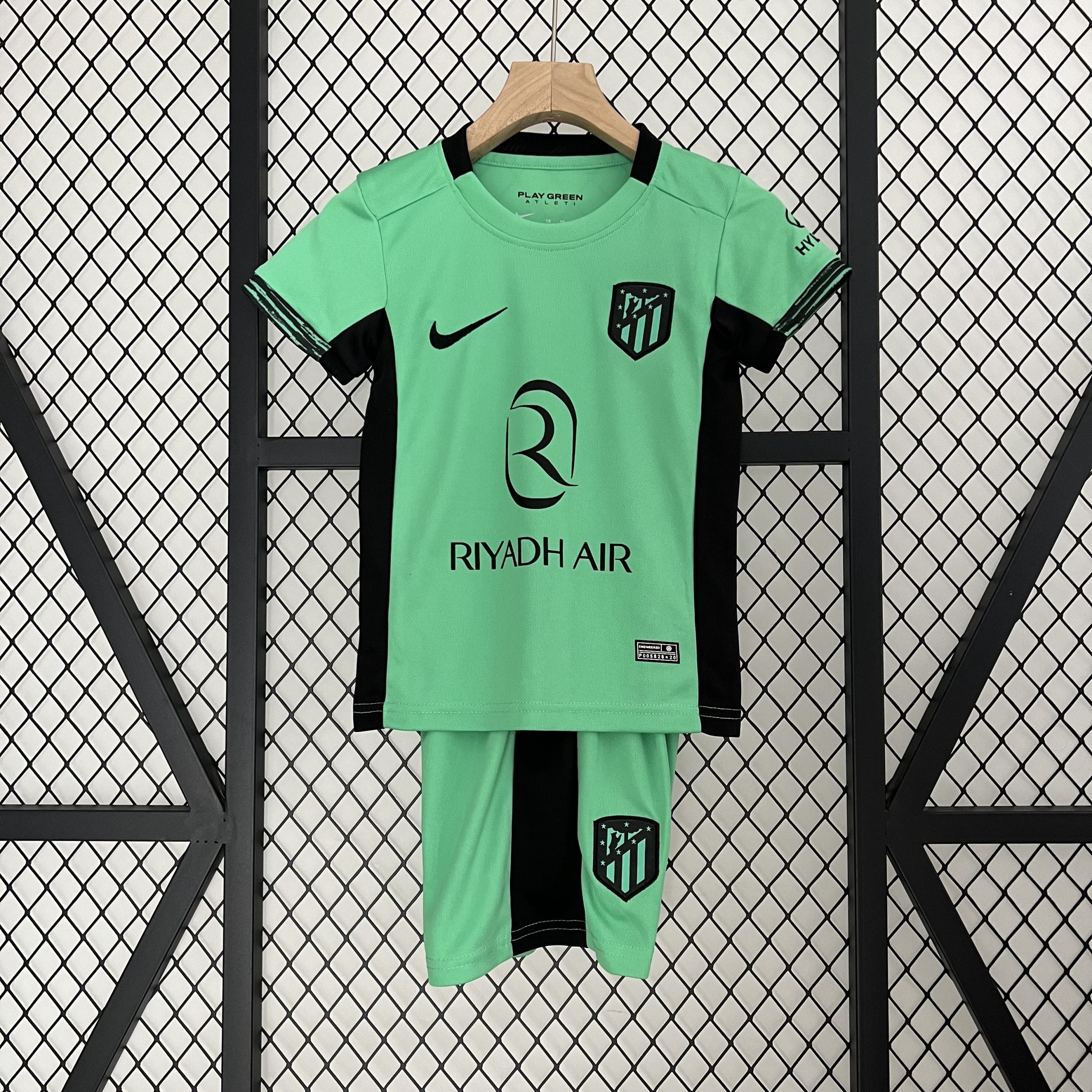 CONJUNTO NIÑO ATLETICO DE MADRID (3) 23/24