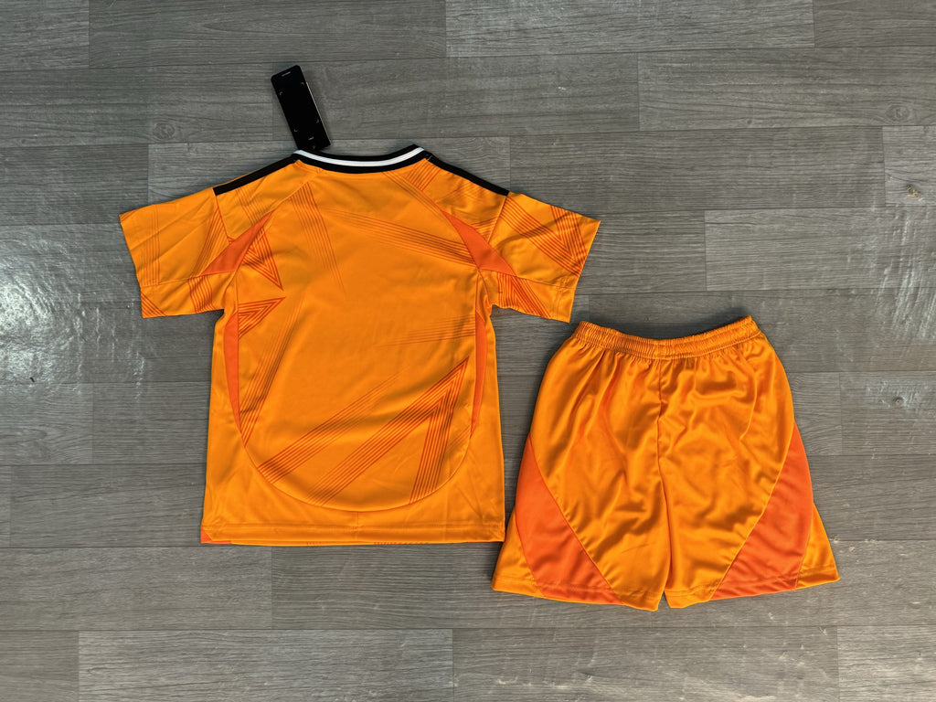 CONJUNTO NIÑO R.M4DR1D (2) 24/25