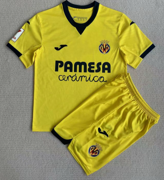 CONJUNTO NIÑO VILLAREAL 23/24