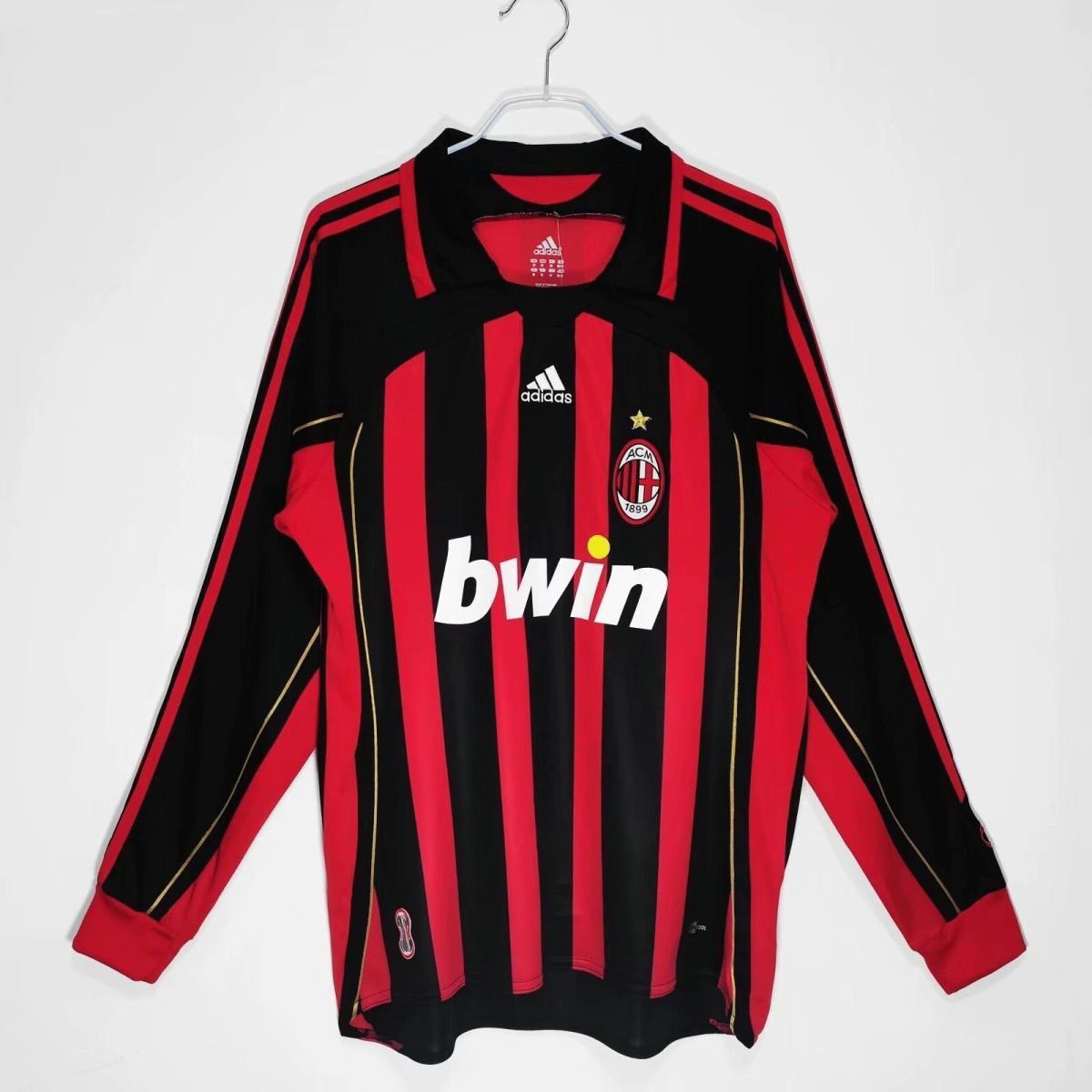 CAMISETA RETRO AC MILAN LARGA 06/07