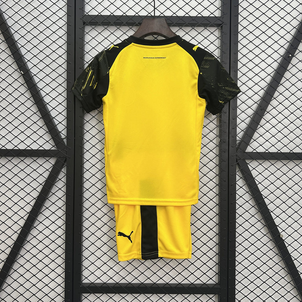 CONJUNTO NIÑO DORTMUND 25/26