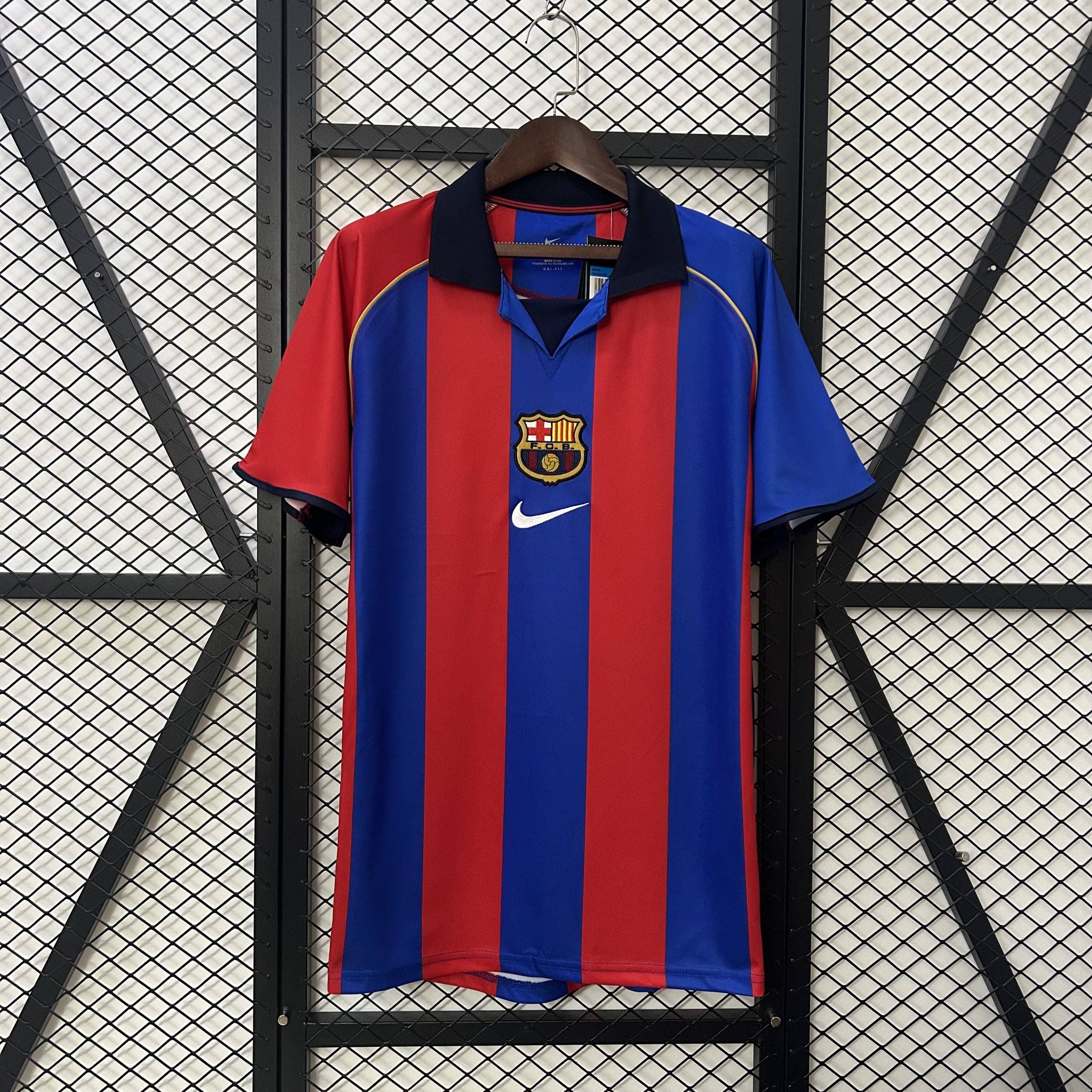 CAMISETA RETRO BARCELONA 01/02