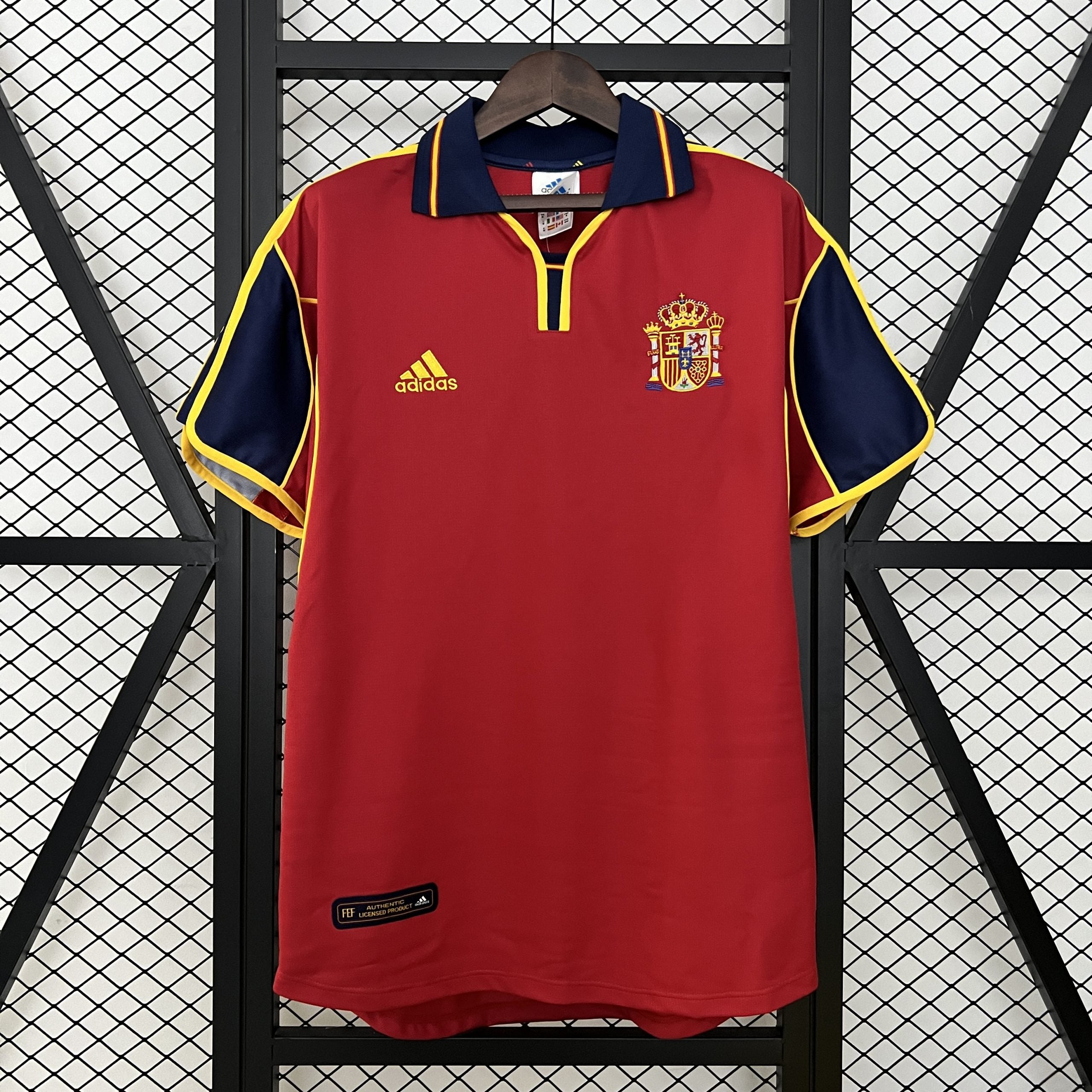 CAMISETA ESPAÑA RETRO 2000