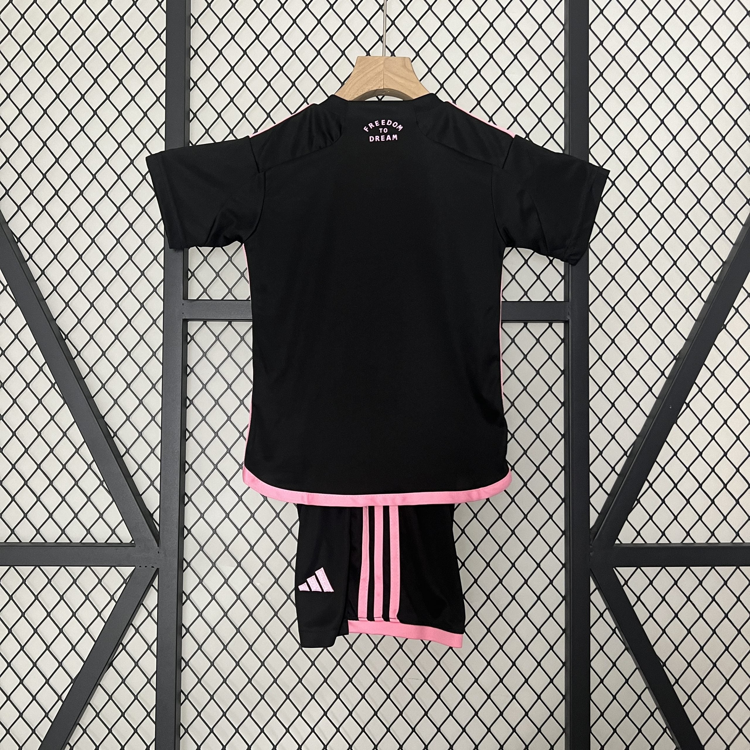 CONJUNTO NIÑO INTER DE MIAMI 24/25