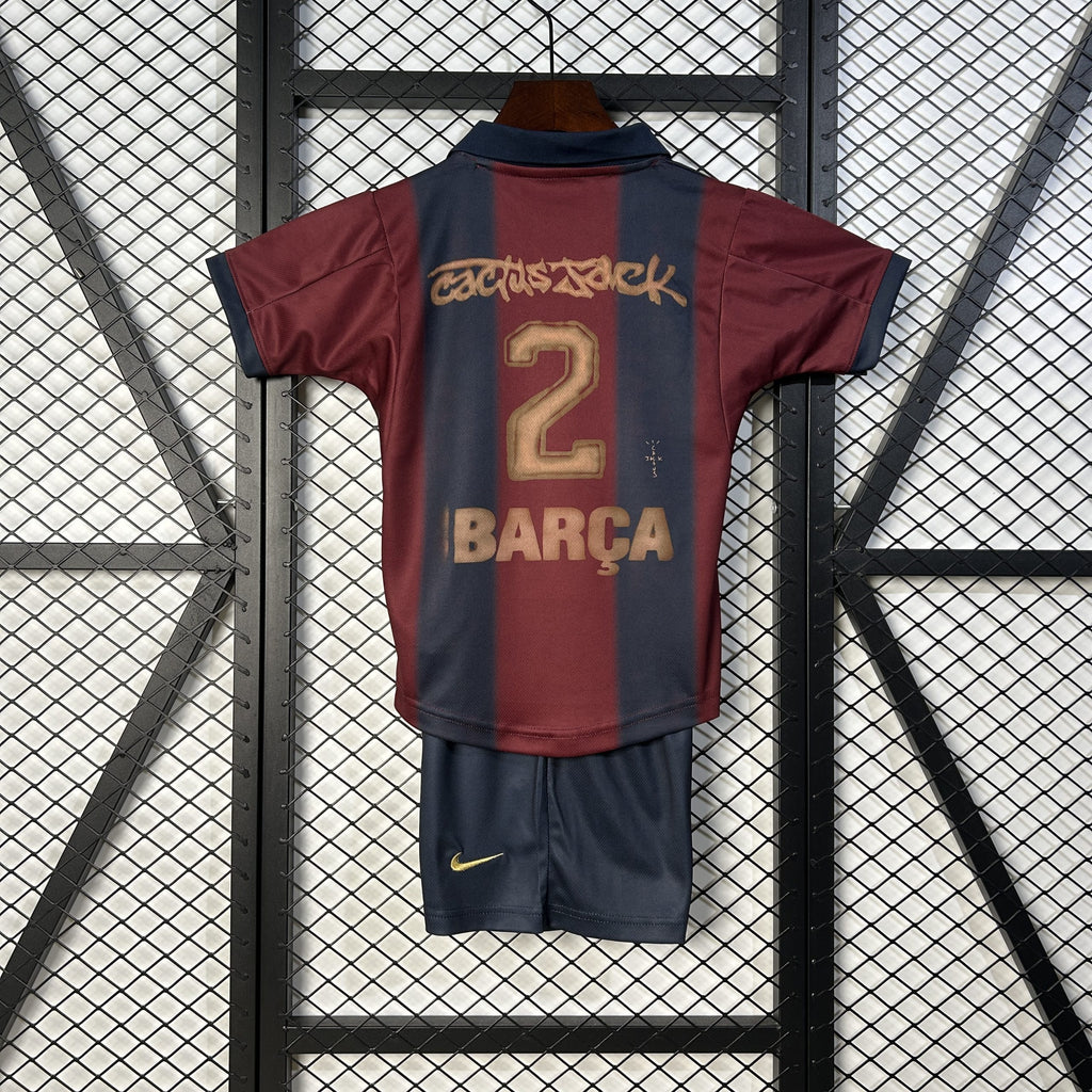 CONJUNTO NIÑO BCN4 X TR4V!S 25/26