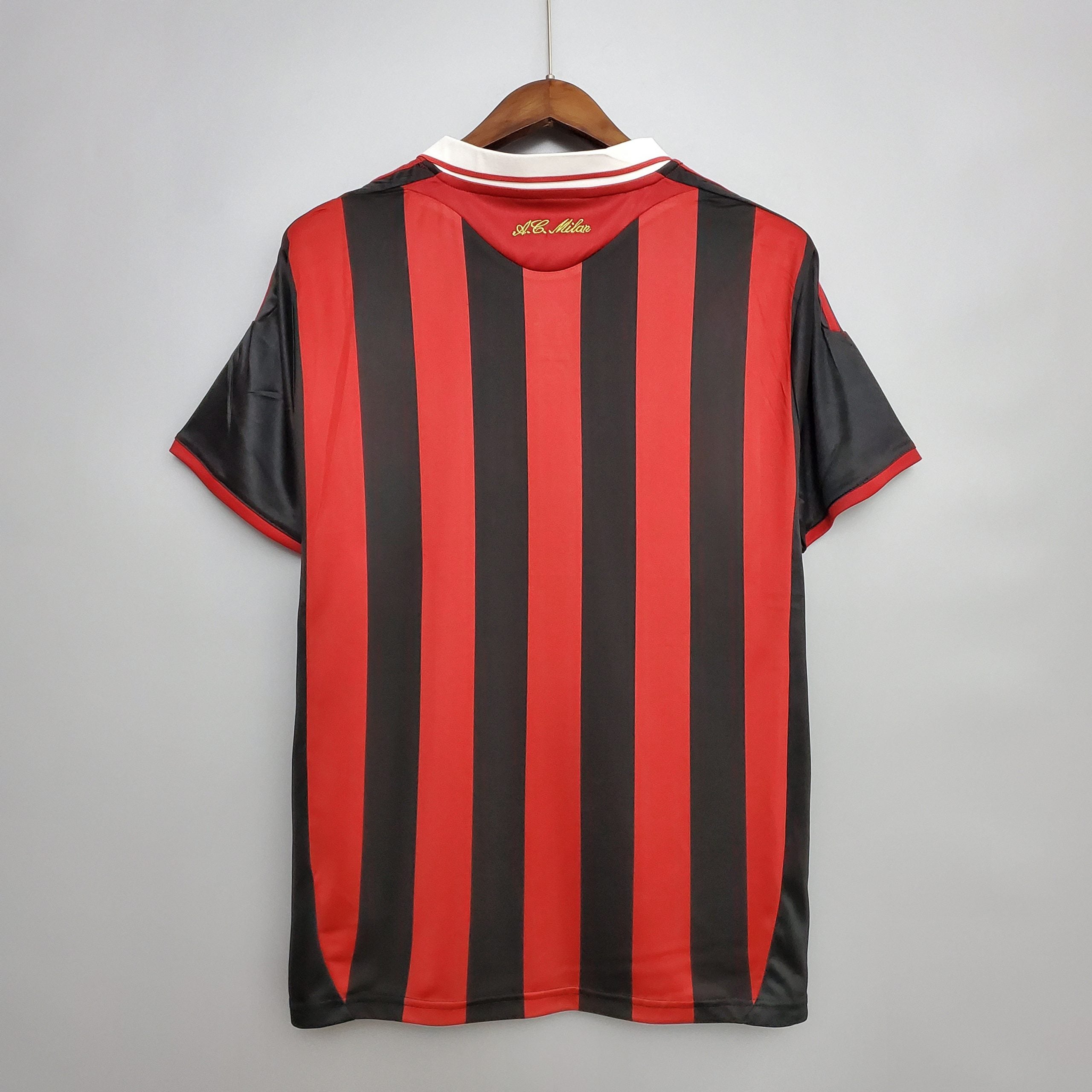 CAMISETA RETRO AC MILAN 09/10