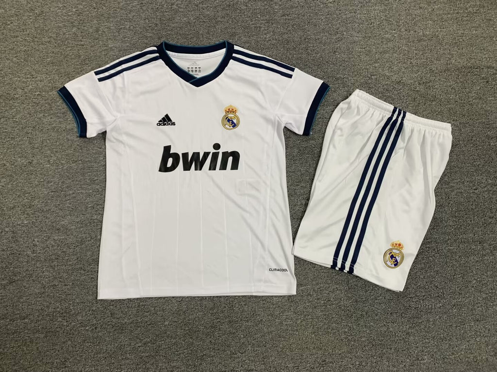 CONJUNTO NIÑO RETRO R.M4DR1D 12/13