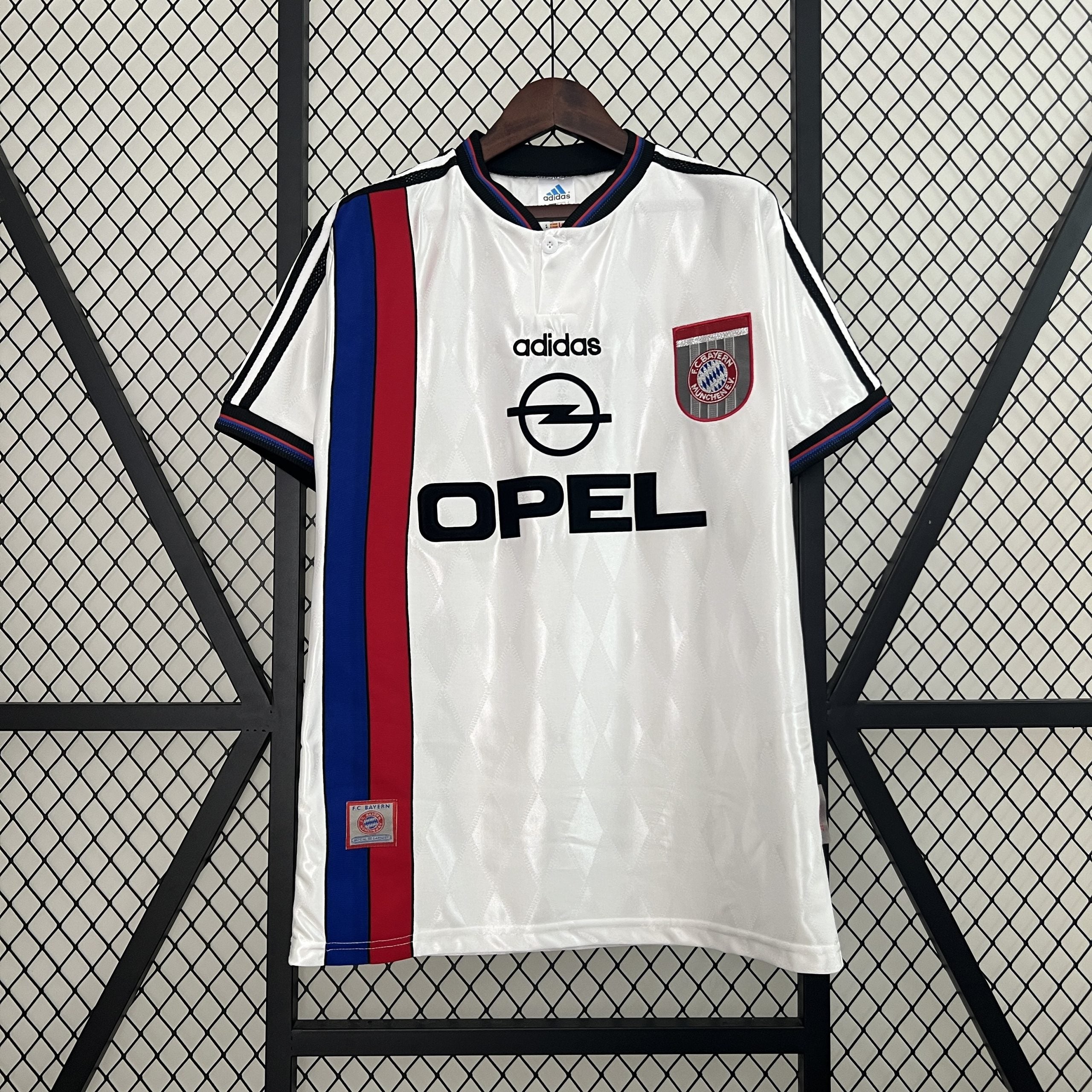 CAMISETA RETRO BAYER 96/98