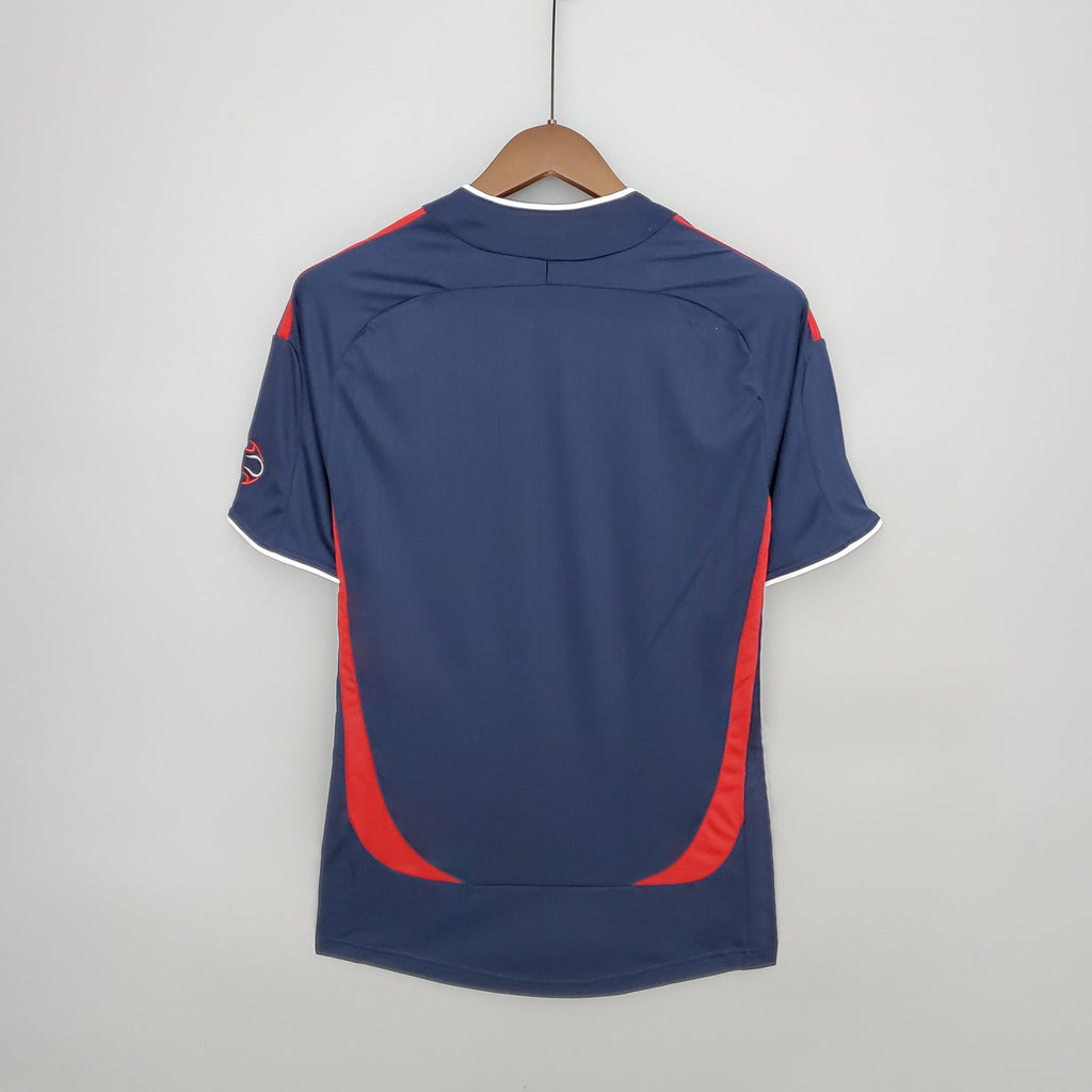 CAMISETA RETRO BAYER