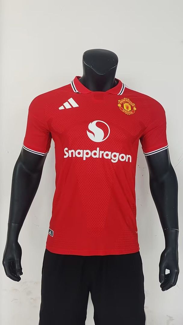 CAMISETA M.UNITED JUGADOR 26/27