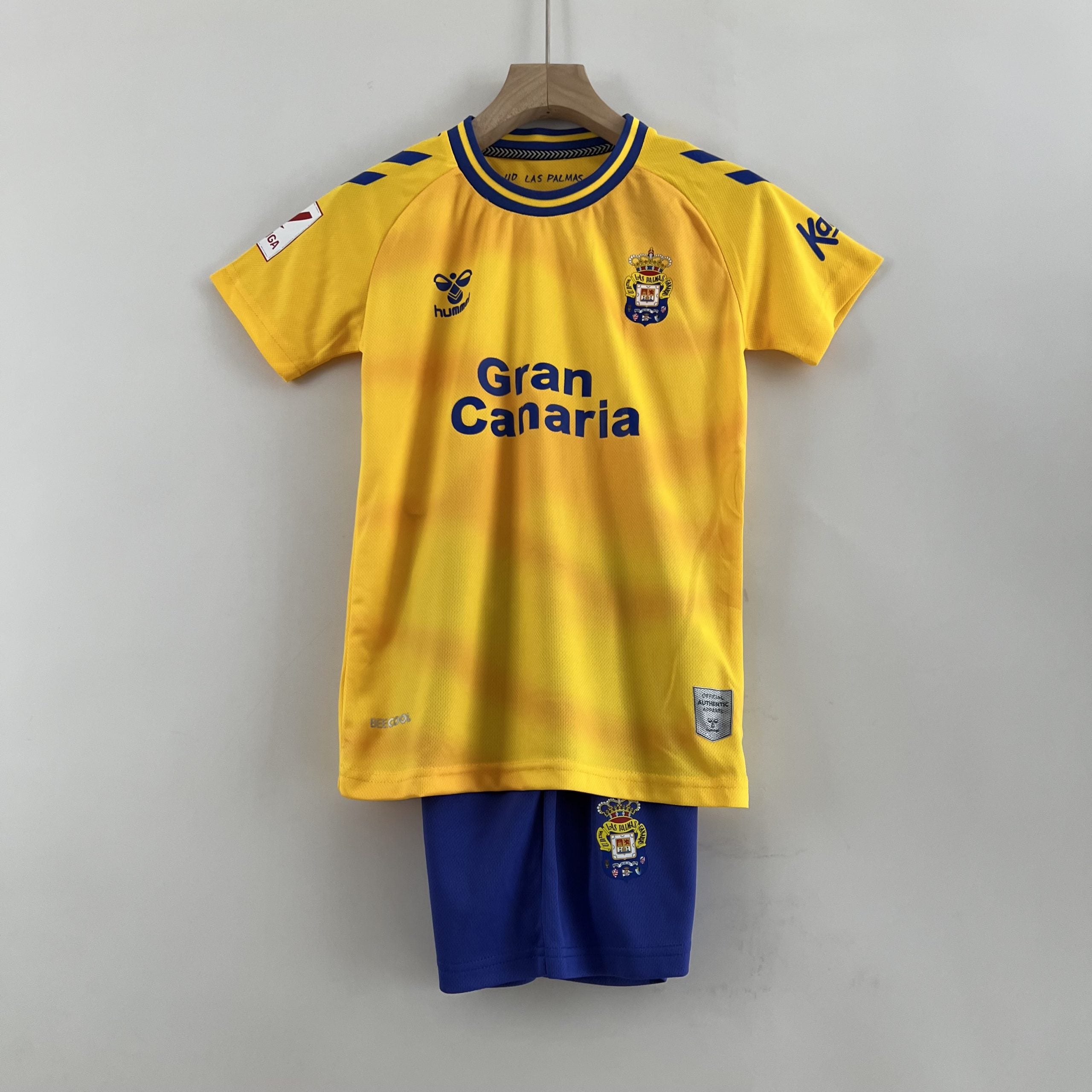 CONJUNTO NIÑO LAS PALMAS 23/24