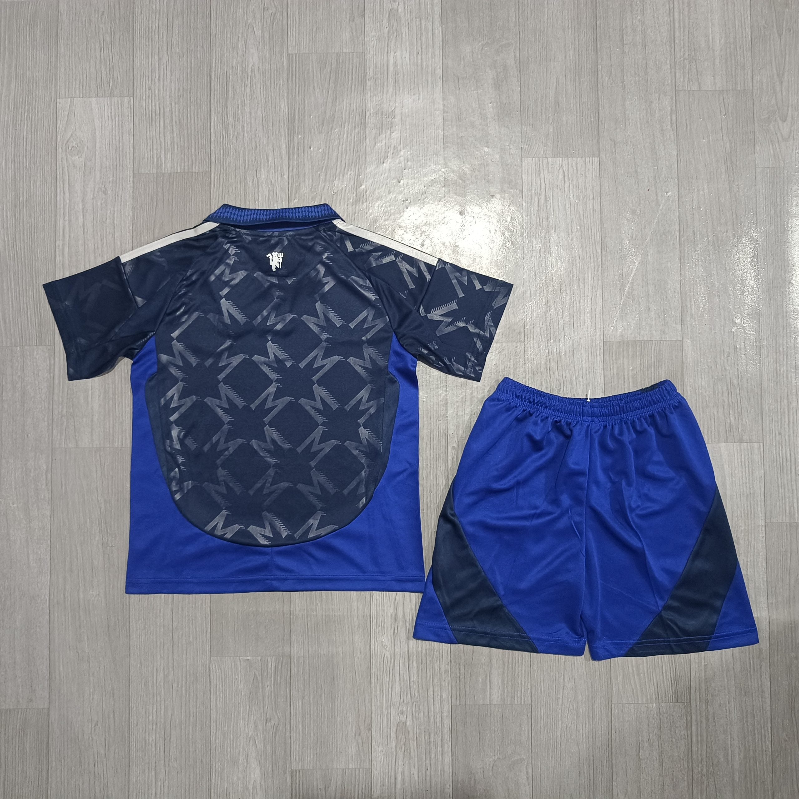 CONJUNTO NIÑO MANCHESTER UNITED (2) 24/25